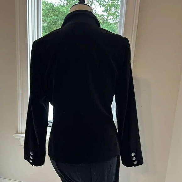 Eddie Bauer Fully lined Vintage Black Velvet Blazer, Size 6, EUC - Picture 4 of 8